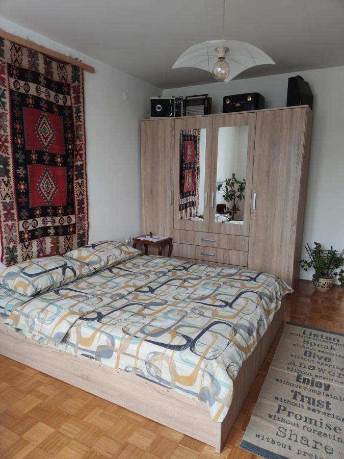 Apartmani Nina SJJ Buitenkant foto